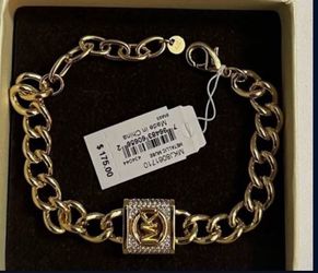 Pretty stuff ! Brand New with tag ( Ask for price)