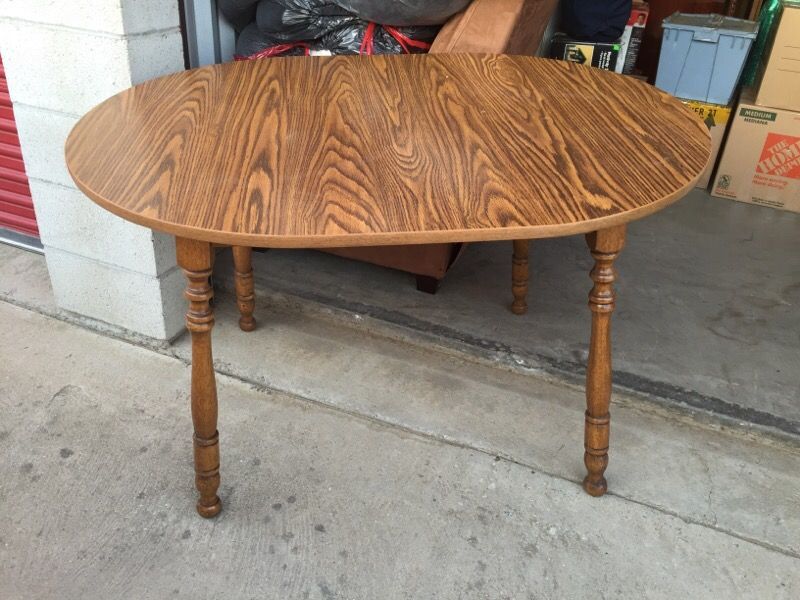 Kitchen Table with 4 Chairs