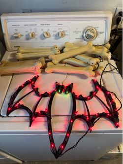 Halloween Decorations Bat Bones ALL FOR $3 The bones don’t light up. Bat works great.  Check out my other listings. Cash only. No holds. Carmichael 95