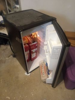 Kenmore mini fridge must go! $65  obo