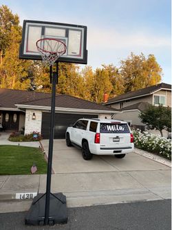 Basket ball hoop