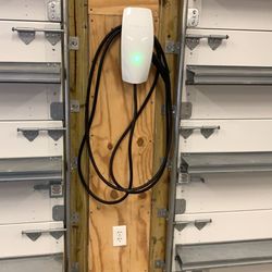 Tesla Charger 