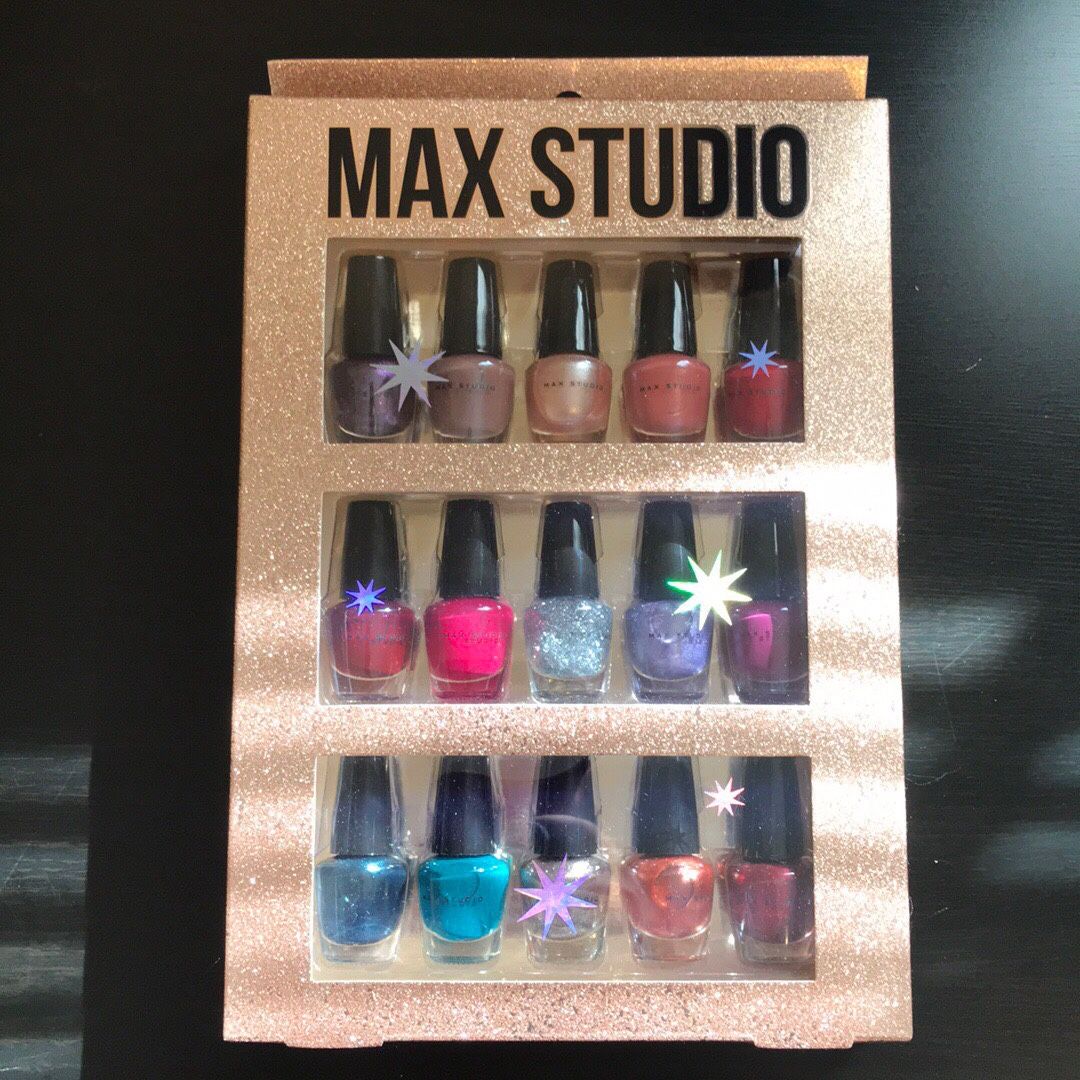 Max studio nail polish