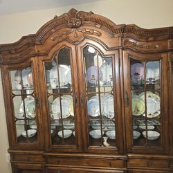 Dining room Hutch - Kincaid Solid Wood China Cabinet