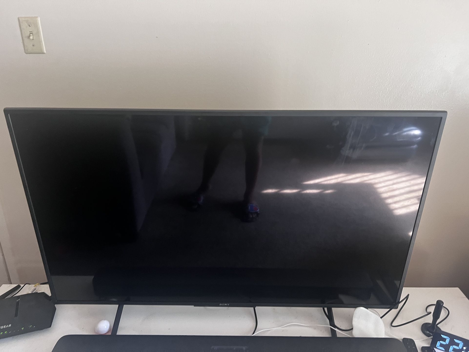 Sony Bravia Tv And JBL Bar 5.1