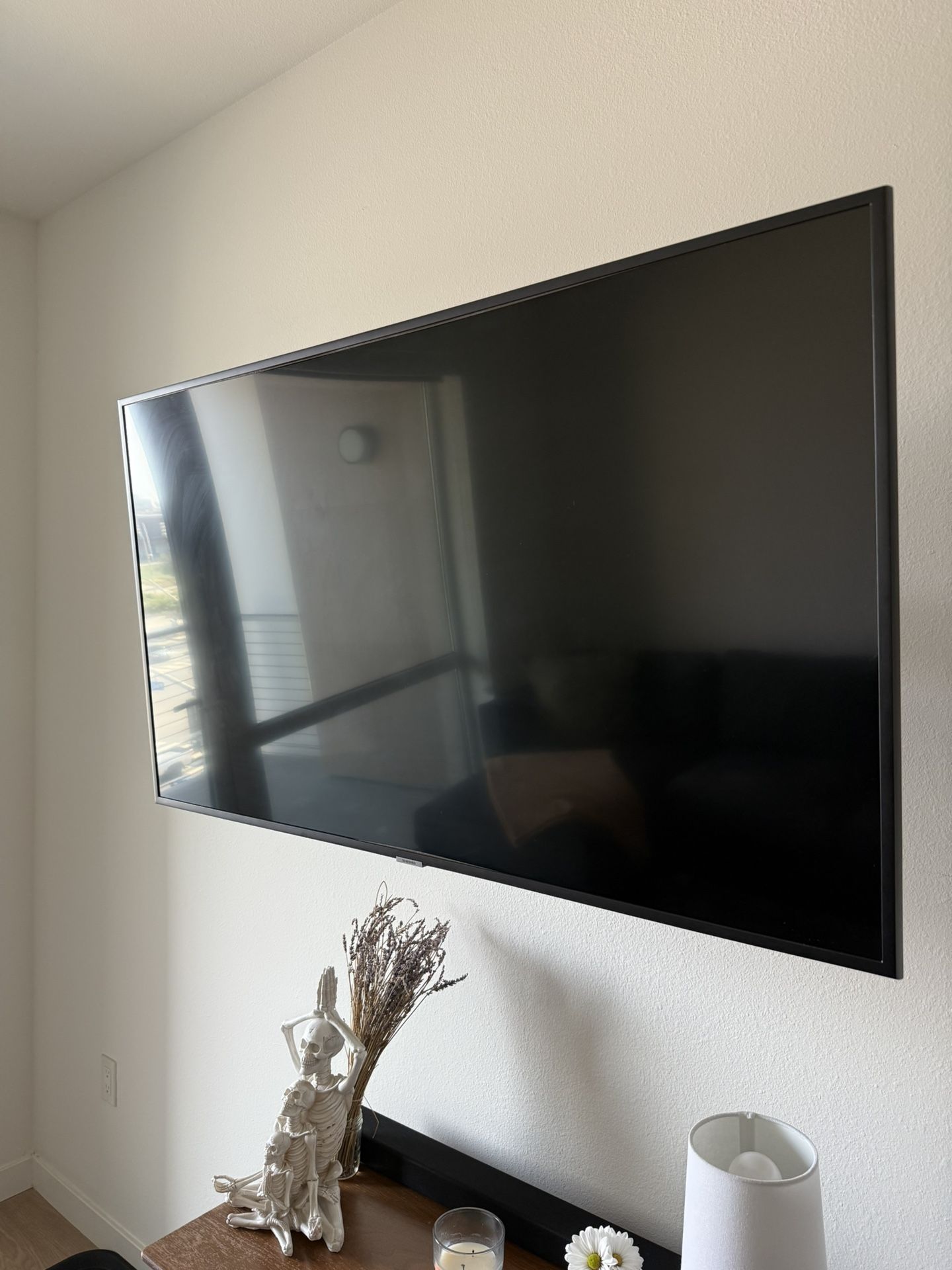 Samsung 50inch smart tv $250