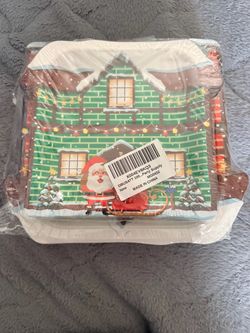 OBUSATT 100Pcs Christmas Winter Party Paper Plates