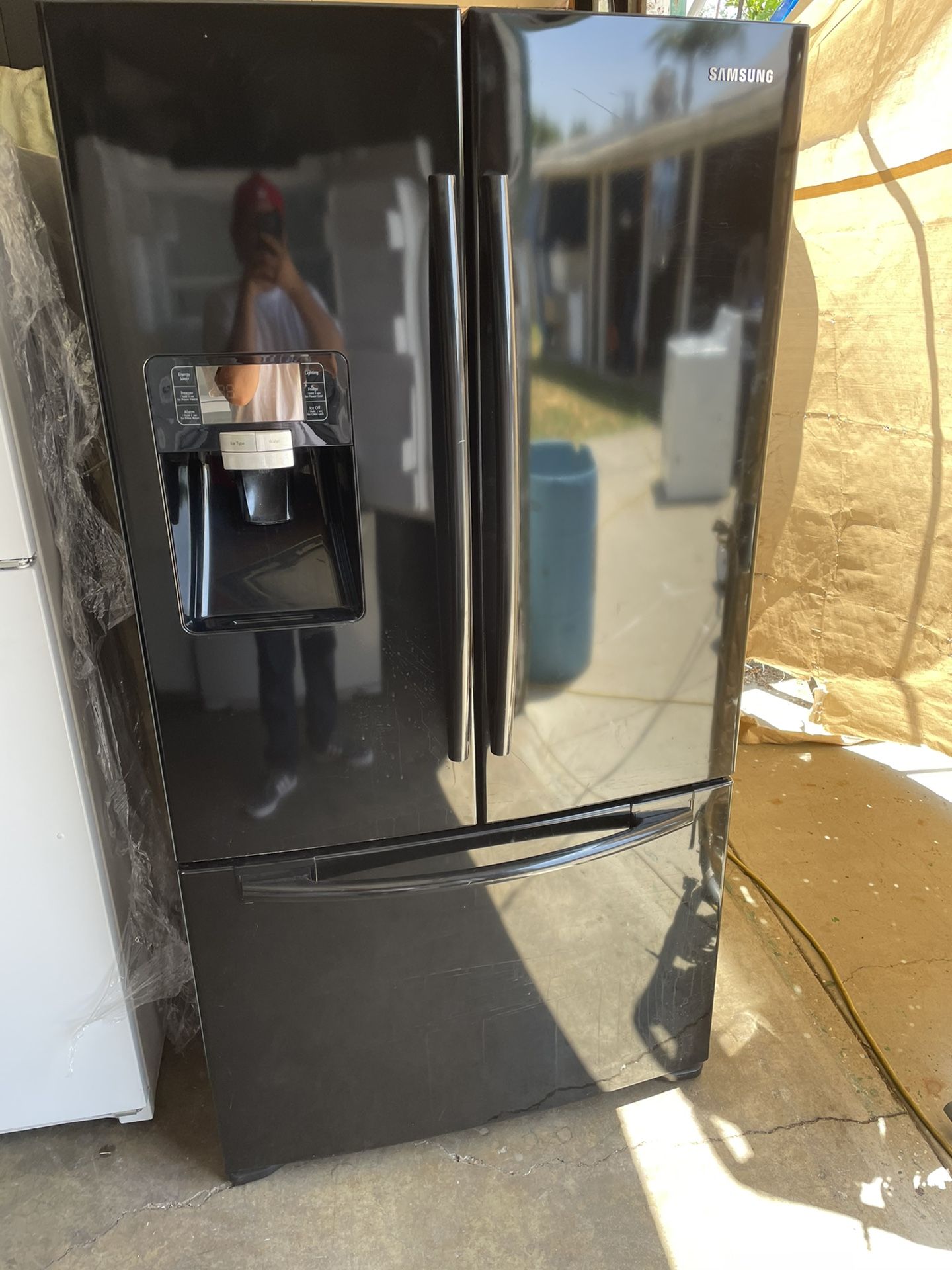 Refrigerator