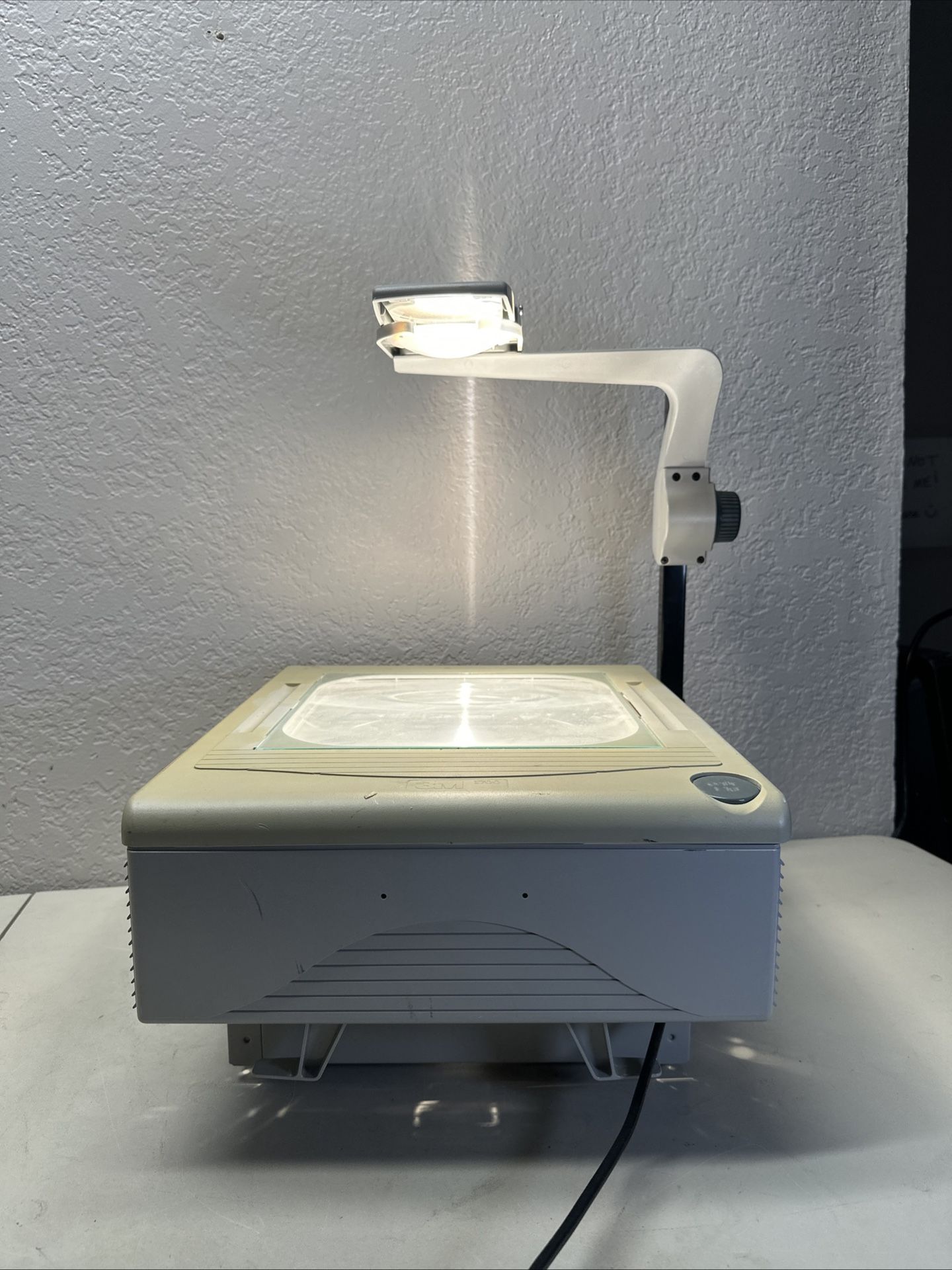 Vintage 3M Overhead Projector Model 1711 Tested