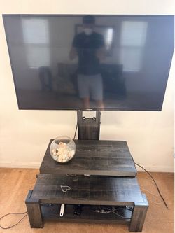 TV stand + TV