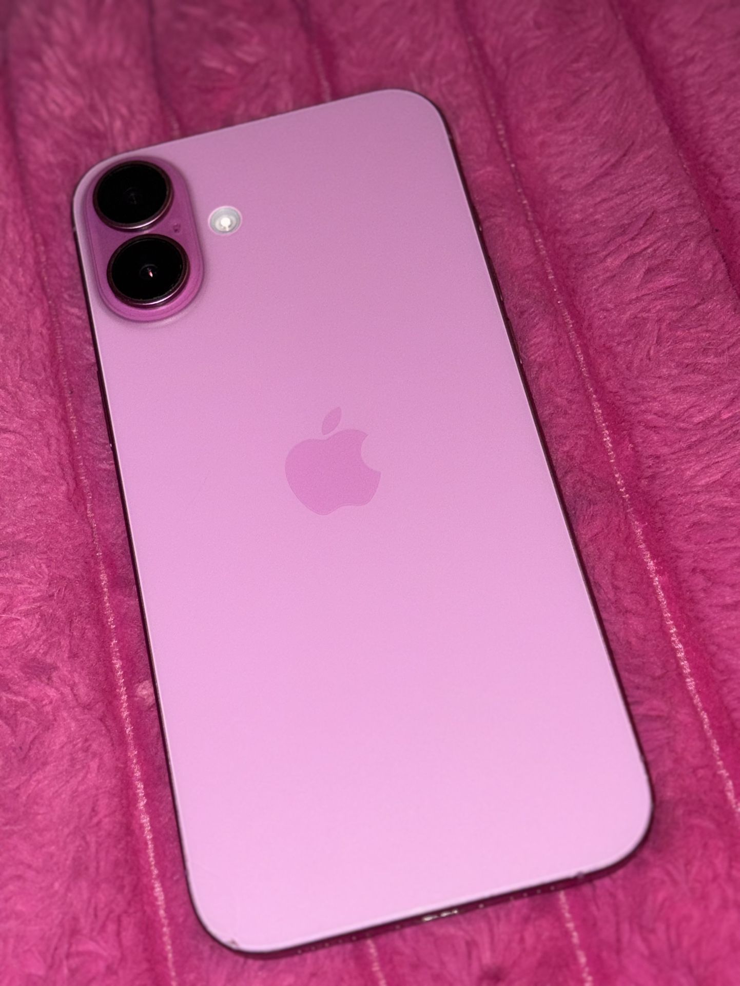 Pink iPhone 16 Plus