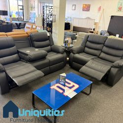 Black Manual Reclining Sofa And Love Seat ✅ Financing Available - Bad or No Credit Accepted ✅ 