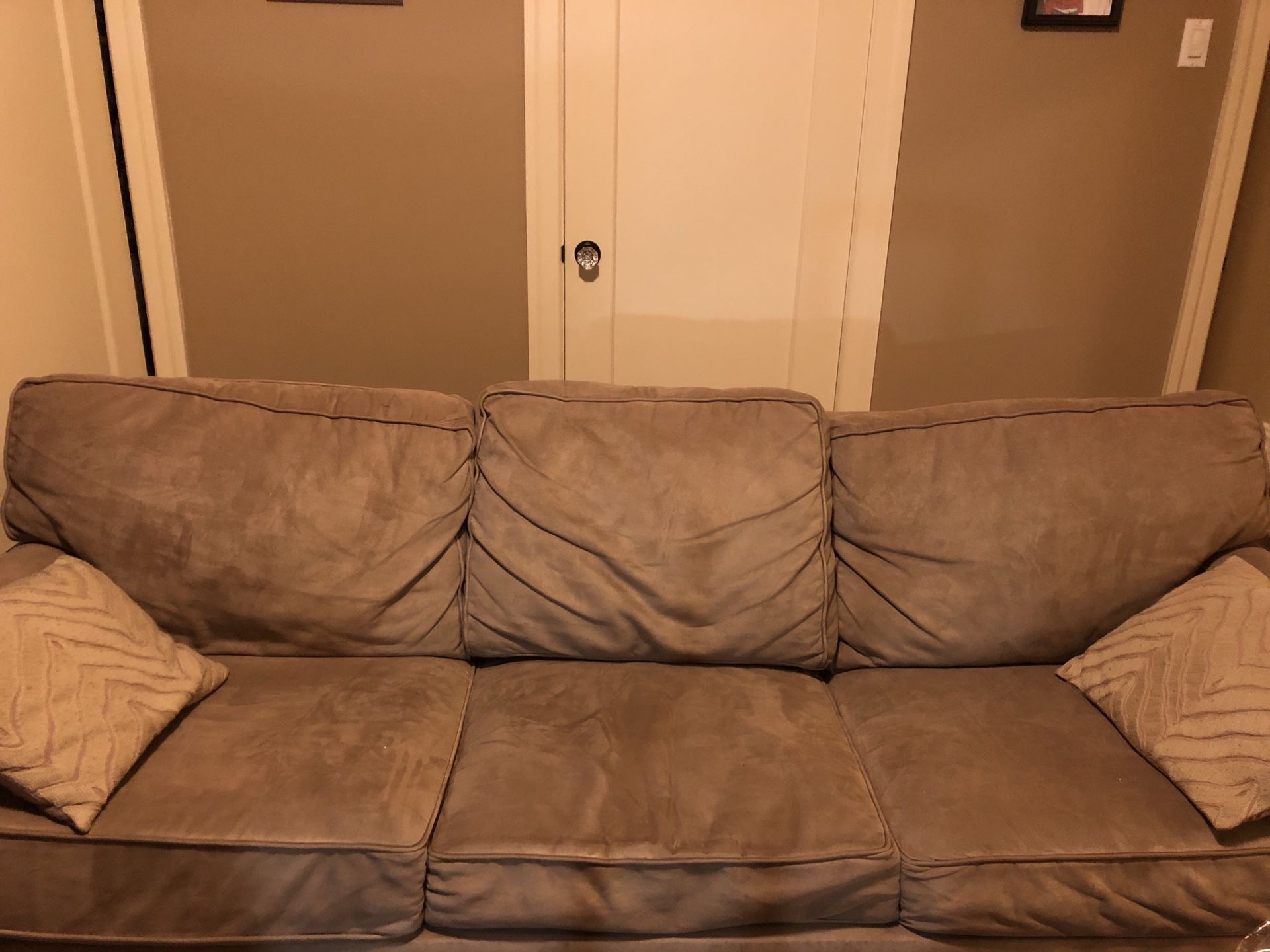 FREE Pottery Barn sleeper couch
