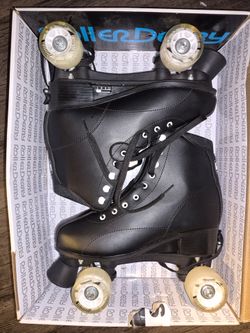 Size 7-10 skates adjustable