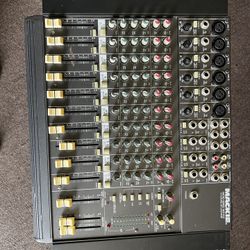 MIXER MACKIE 1402-VLZ
