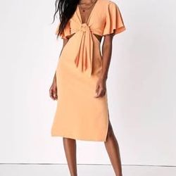 New with tags! Lulu’s Orange Tie-Front Cutout Midi Dress- size small