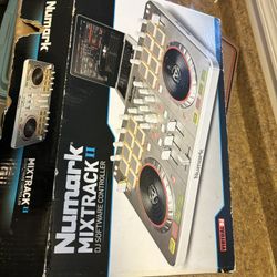 Numark Mixtrack II Dj Software Controlle - Electronics | Color: White