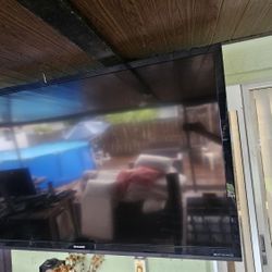Sharp AQUOS 3D TV - 80"