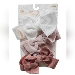 Danbar Global Set of 3 Head Bows New White Damaged 