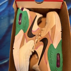 Nike 