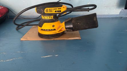 Lijadora dewalt