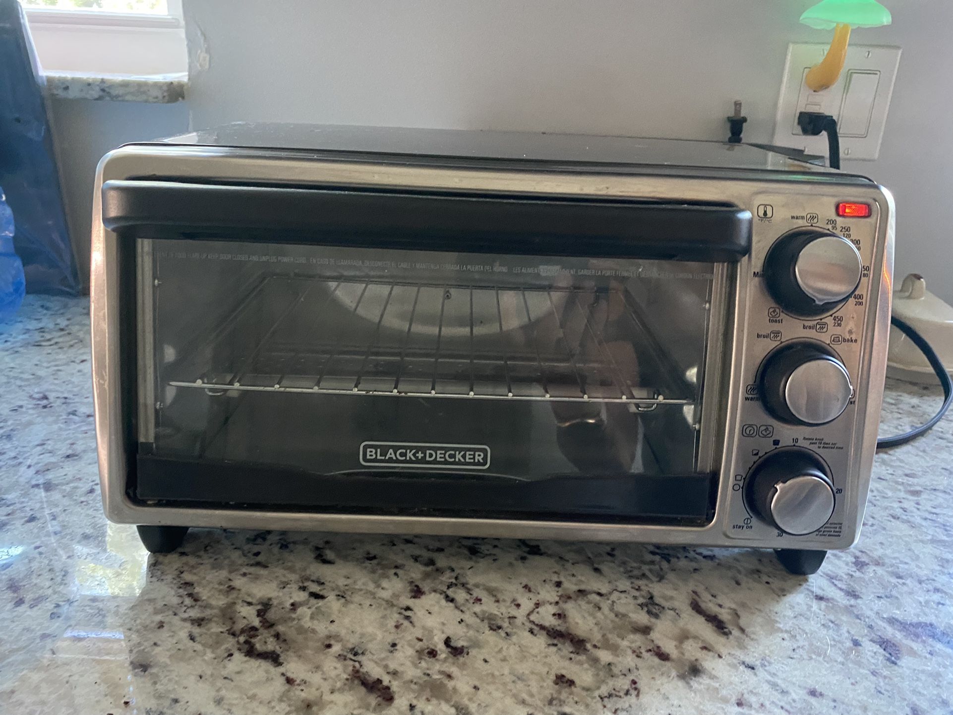Black And Decker Toaster Oven 