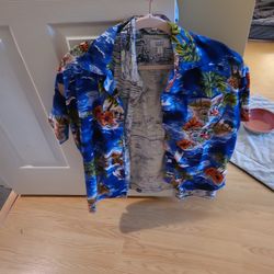 Cruising? 2 Men's Hawaiian Shirts M
