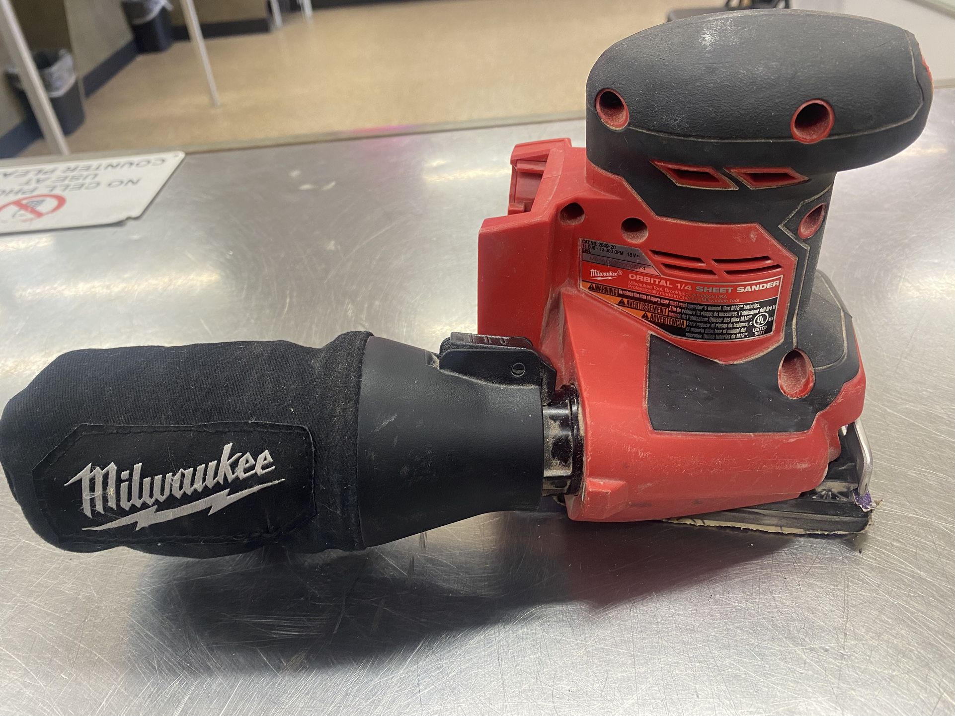 Milwaukee Orbital Sander
