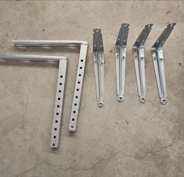 Shelf brackets