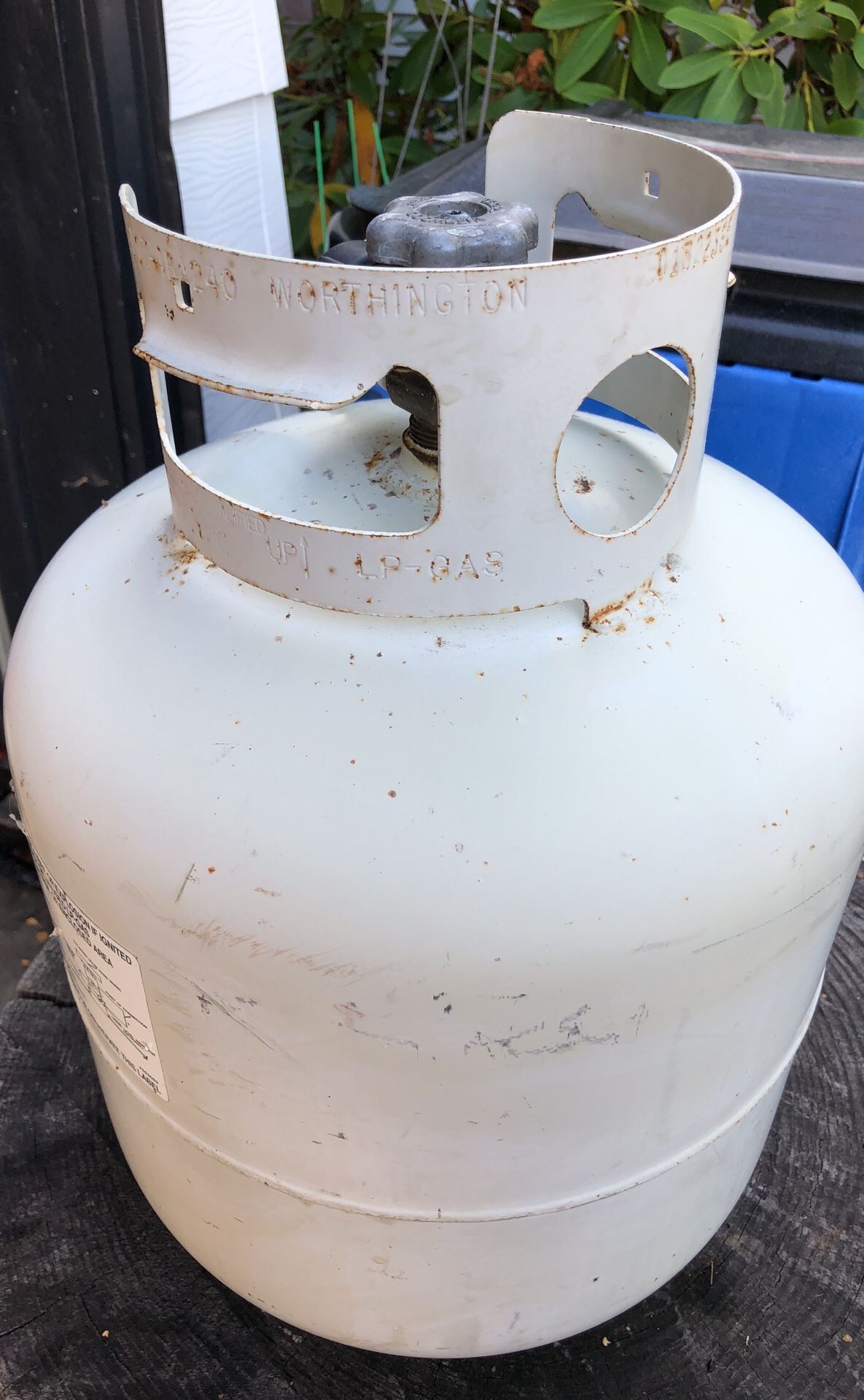 Propane tank