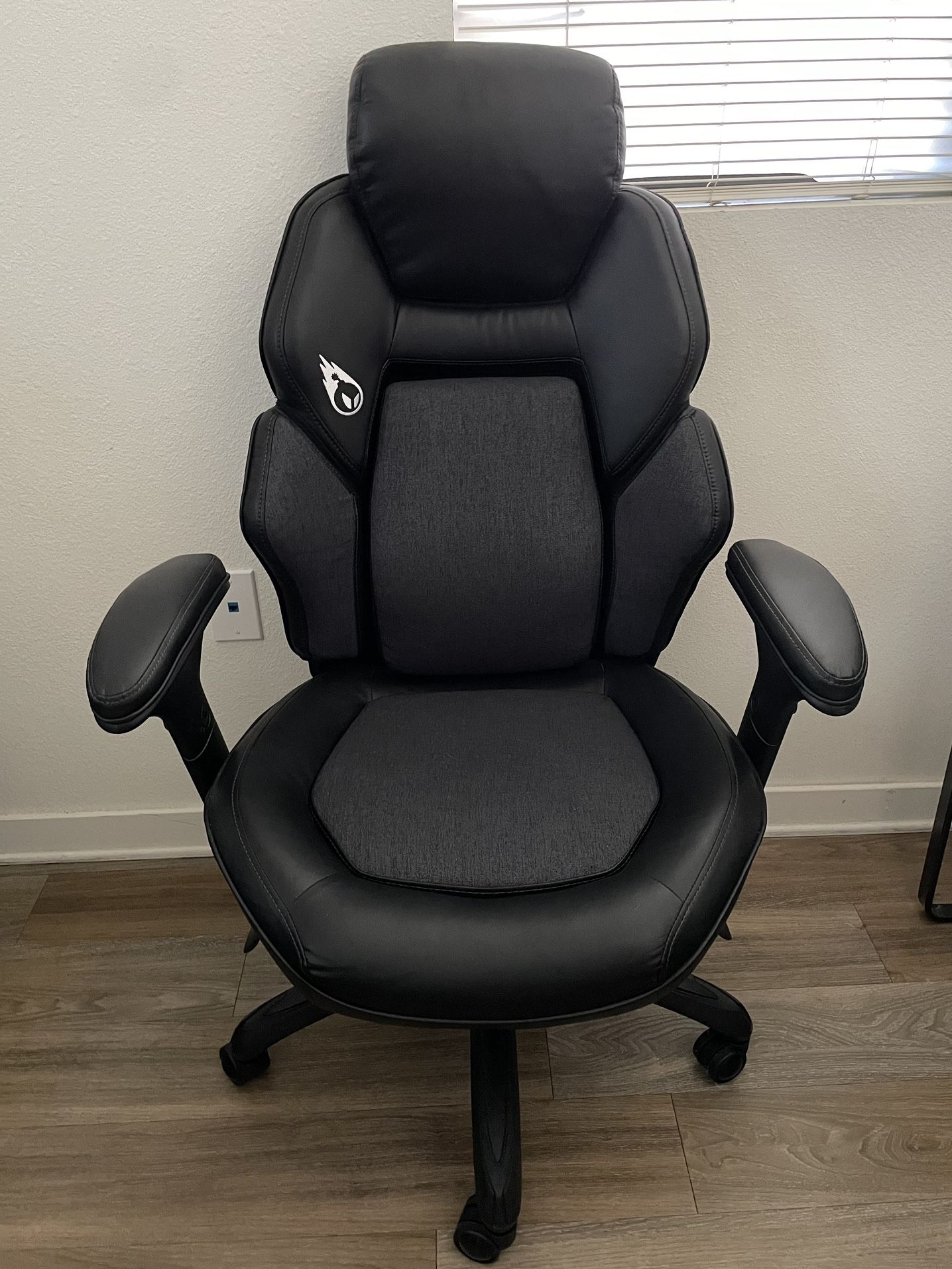Costco Dps Gaming 3d Insight Gaming Chair Review Dps 3d Insight