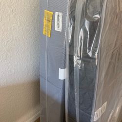 NEW!!!!!! FULL SIZE BED FROM CITY FURNITURE