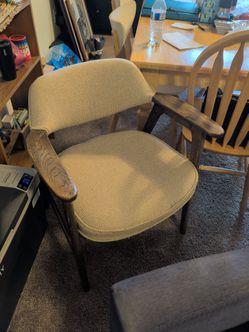 Free chair