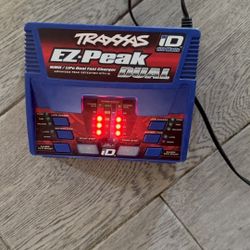Traxxas Duel Charger