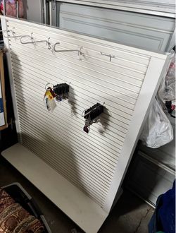 Display Shelf Organizer