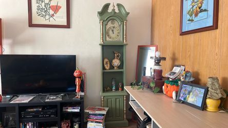 Moving sale