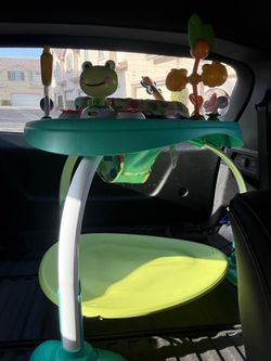Baby Bouncer P/U Only. Granada Hills