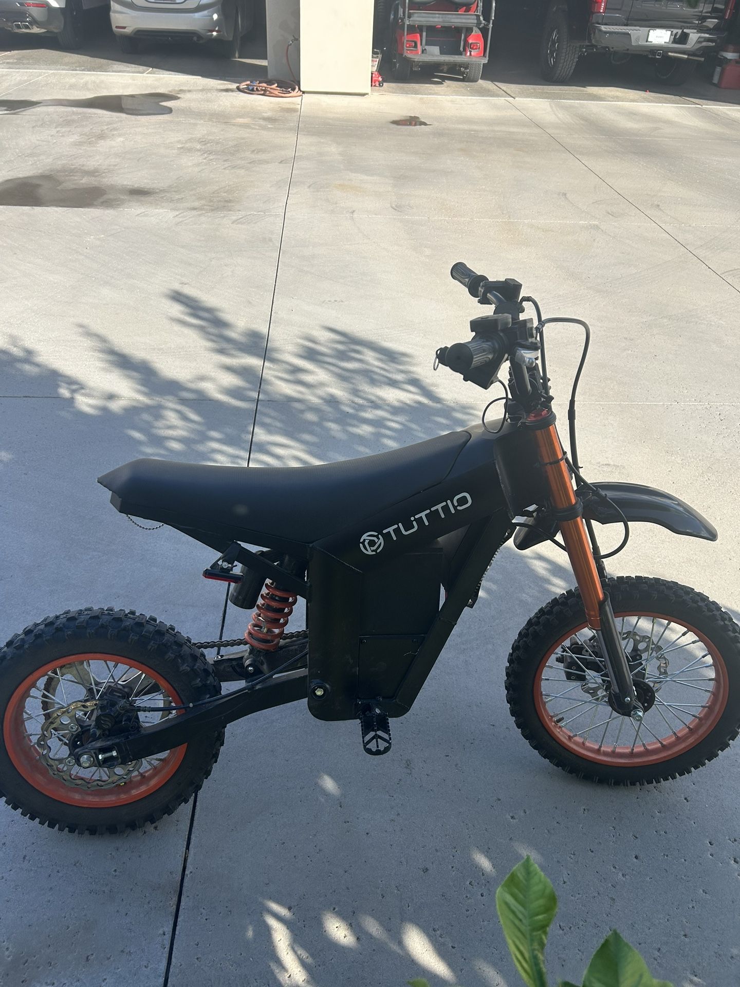 Tuttio Soleil 01 (will Accept Trades)