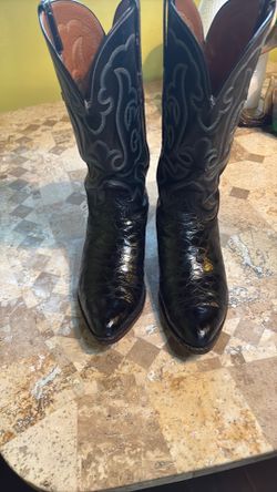 Cowboy boots Luchese size 8 D