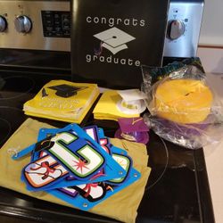 Graduation party supplies