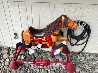 Bouncy horse Radio Flyer