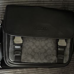 Coach Messenger Bag
