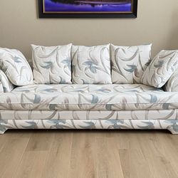 Vintage 90s Pastel Floral Couch & Loveseat Set – Great Condition