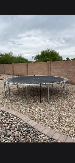 12 ft trampoline