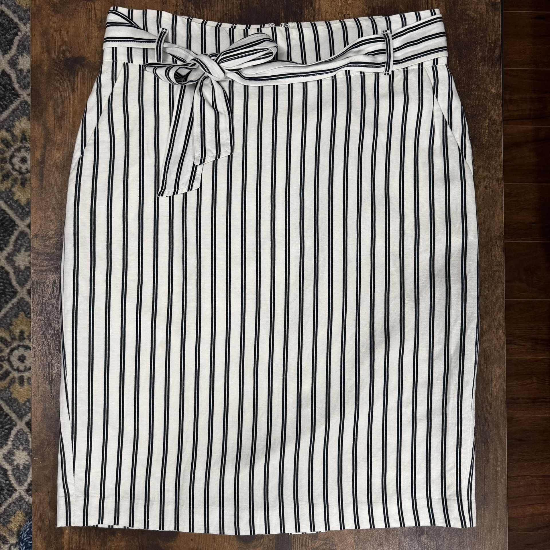 Ann Taylor Factory Skirt, Sz 10