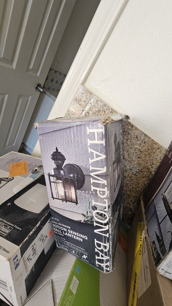 Lights And Electrical Stuff