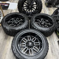 🔥22x12 8x170 NEW American Trux Wheels USED 35x12.50x22 Toyo MT Tires Ford F250 F350 Superduty