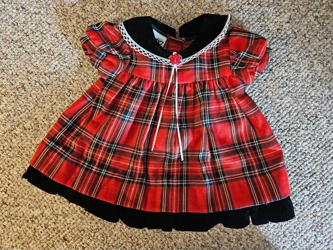Kids Girl Christmas Dresses Size 12M and 7