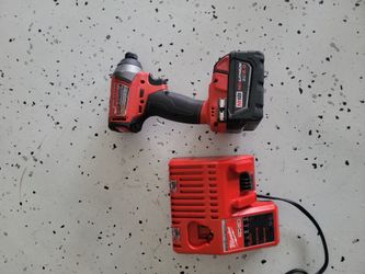 M18 RED LITHIUM XC 5.0 With charger