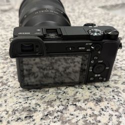Sony Camera & Lenses Used/Like New